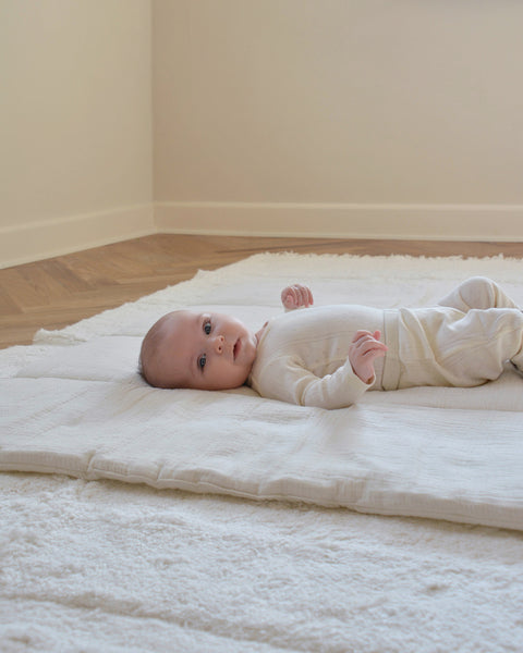 Calm Legetæppe - Light Stone